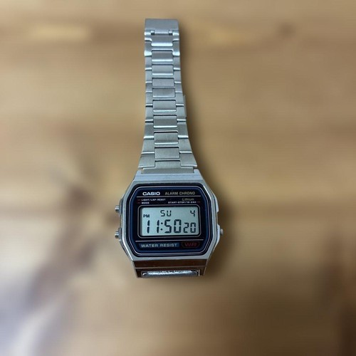 Orologio digitale standard